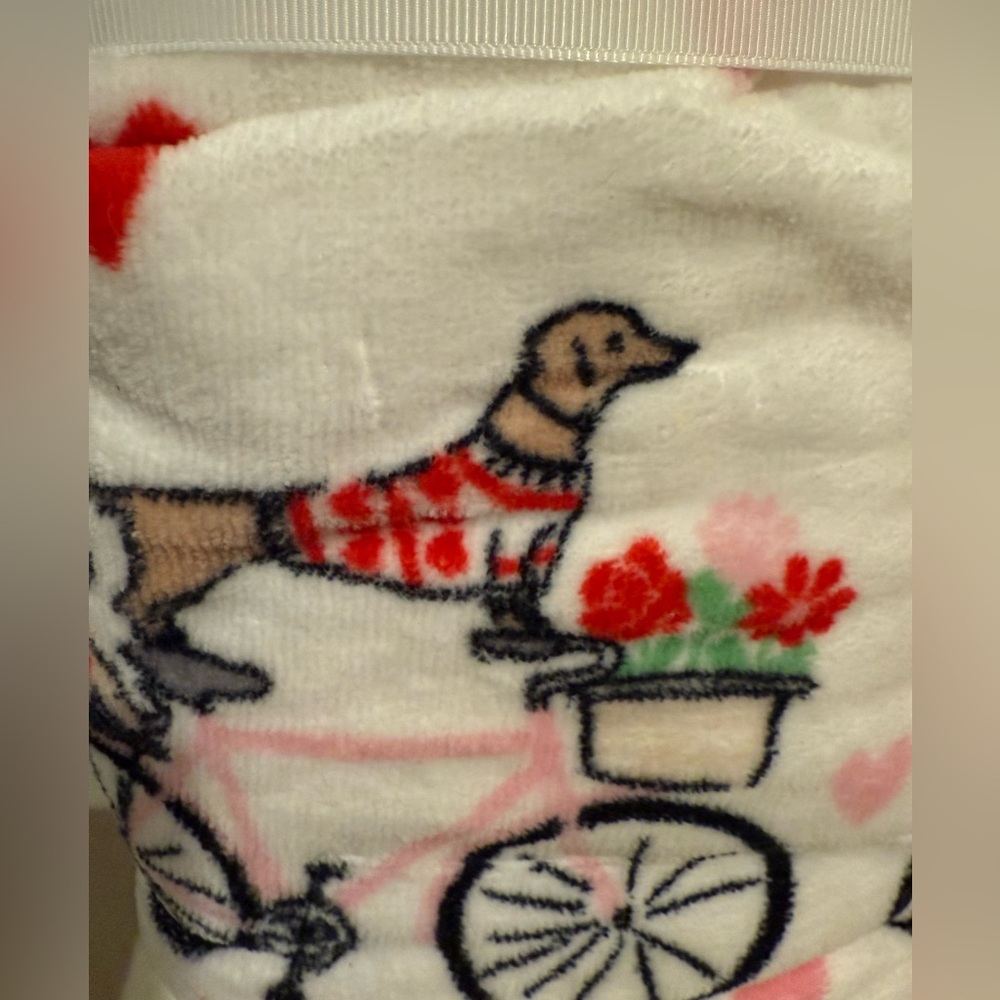 Casaba‎ Doxie Dachshund White and Pink Bicycle Print Hand Towels w/ Hearts New - Picture 4 of 4